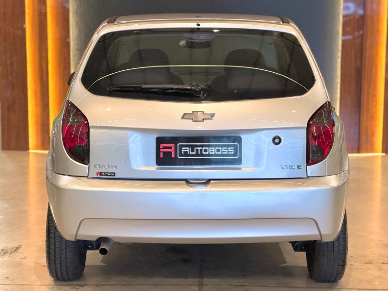 CELTA 1.0 MPFI LT 8V FLEX 4P MANUAL - 2013 - NOVO HAMBURGO