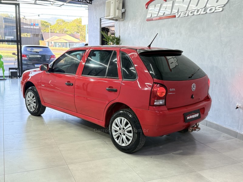 GOL 1.0 MI TRENDLINE 8V FLEX 4P MANUAL - 2011 - SAPIRANGA