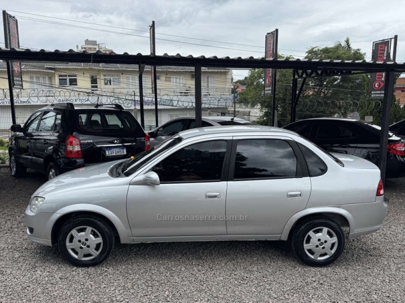 CLASSIC 1.0 MPFI LS 8V FLEX 4P MANUAL - 2015 - NOVO HAMBURGO