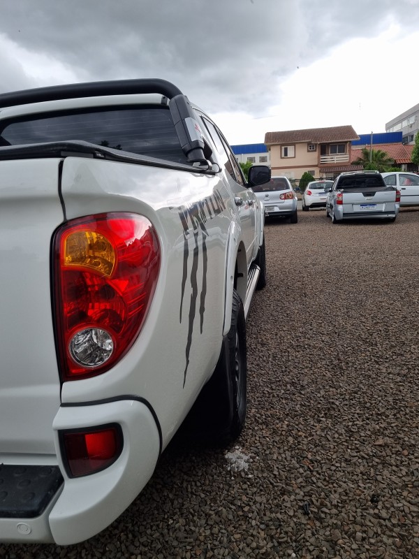 L200 TRITON 3.2 GLS 4X4 CD 16V TURBO INTERCOLER DIESEL 4P MANUAL - 2013 - ARROIO DO MEIO