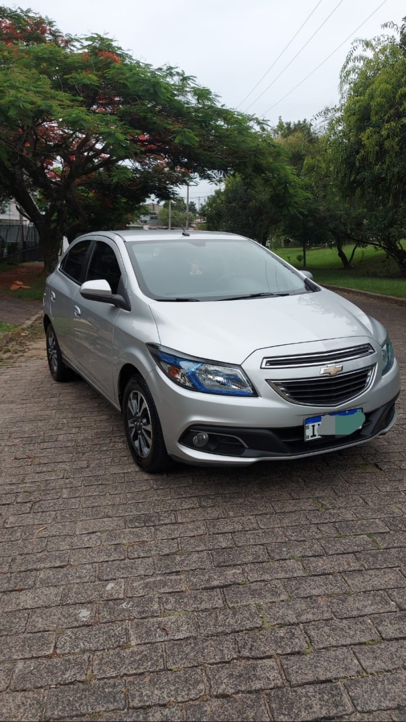 ONIX 1.4 MPFI LTZ 8V FLEX 4P MANUAL - 2016 - PICADA CAFé