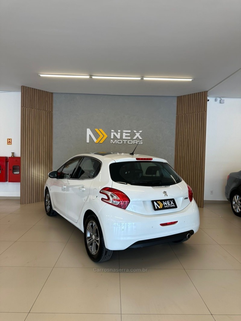 208 1.6 GRIFFE 16V FLEX 4P AUTOMÁTICO - 2014 - SãO LEOPOLDO