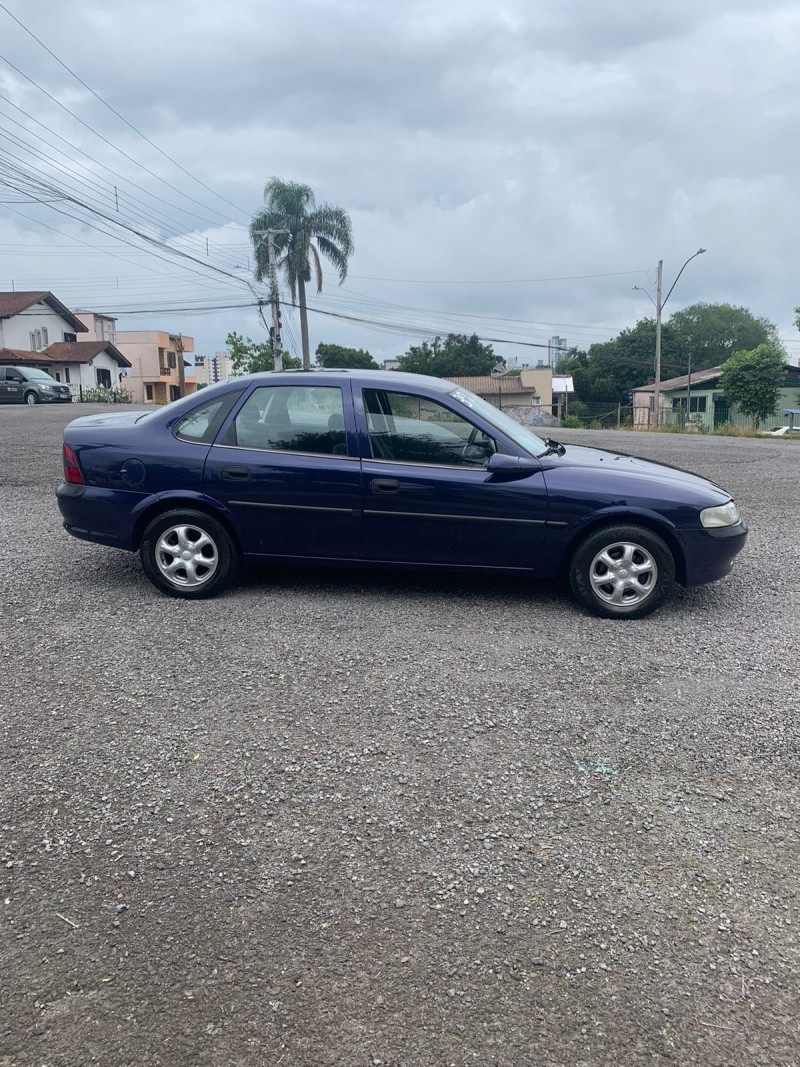 VECTRA 2.0 MPFI GLS 8V GASOLINA 4P MANUAL - 1997 - CAXIAS DO SUL