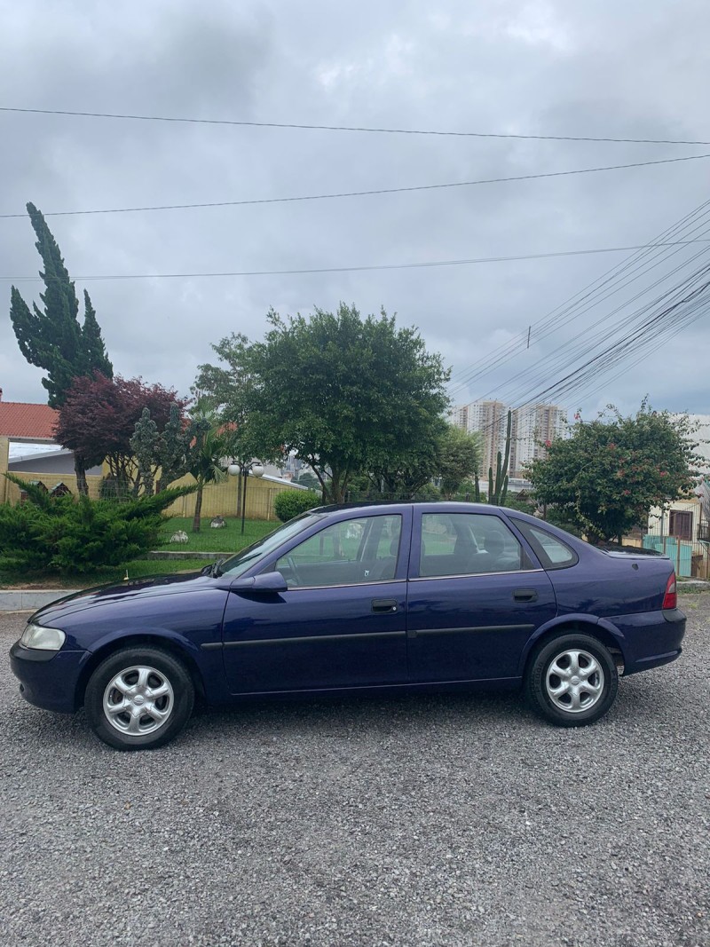 VECTRA 2.0 MPFI GLS 8V GASOLINA 4P MANUAL - 1997 - CAXIAS DO SUL