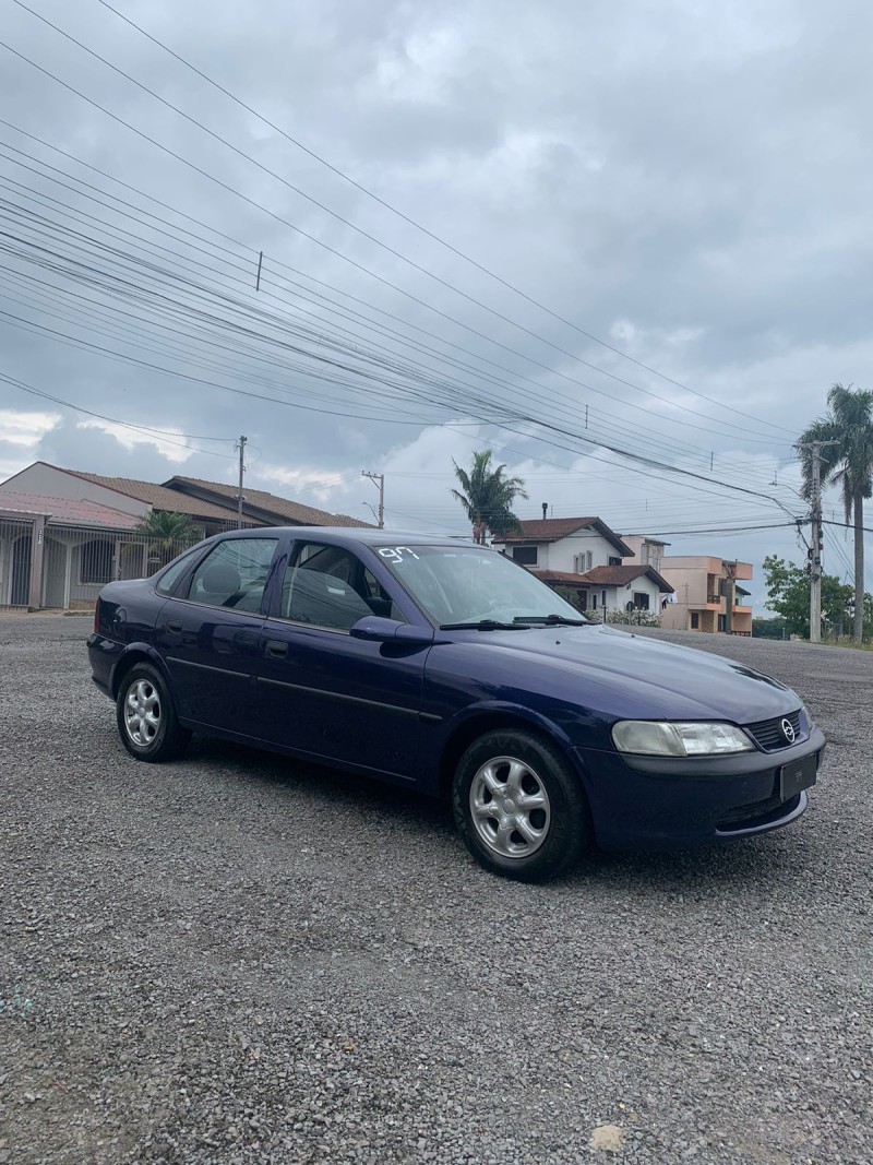 VECTRA 2.0 MPFI GLS 8V GASOLINA 4P MANUAL - 1997 - CAXIAS DO SUL