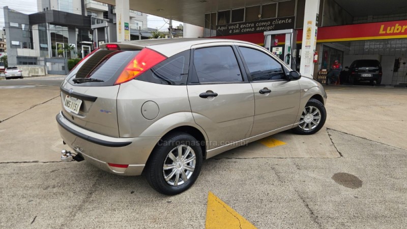 FOCUS 1.6 GL 8V GASOLINA 4P MANUAL - 2007 - CAXIAS DO SUL