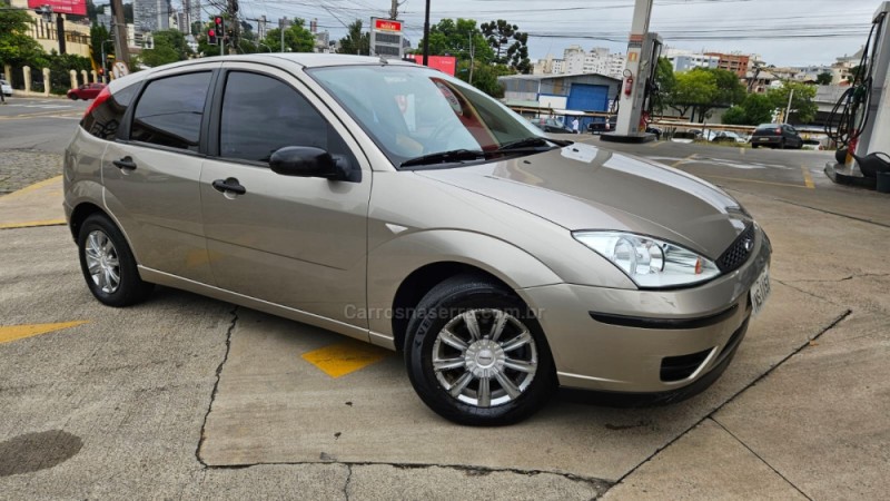 FOCUS 1.6 GL 8V GASOLINA 4P MANUAL - 2007 - CAXIAS DO SUL