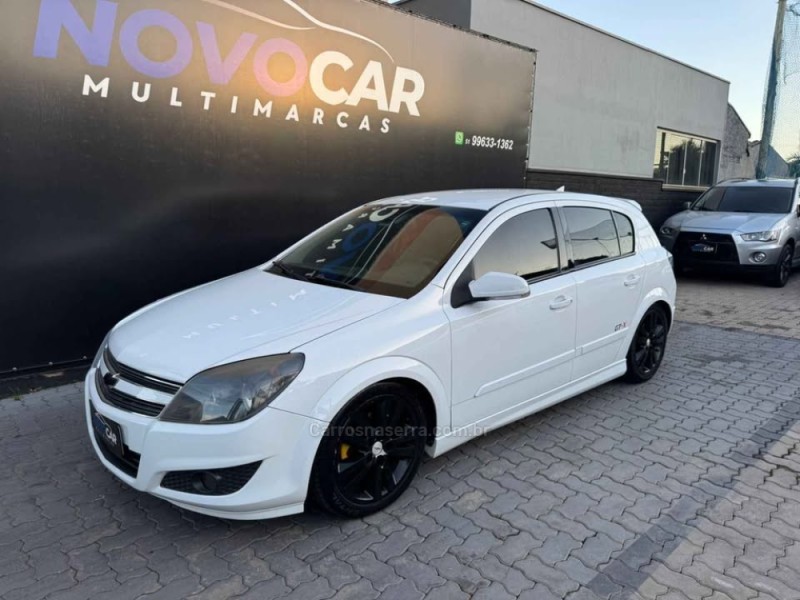 VECTRA 2.0 MPFI GT-X HATCH 8V FLEX 4P MANUAL