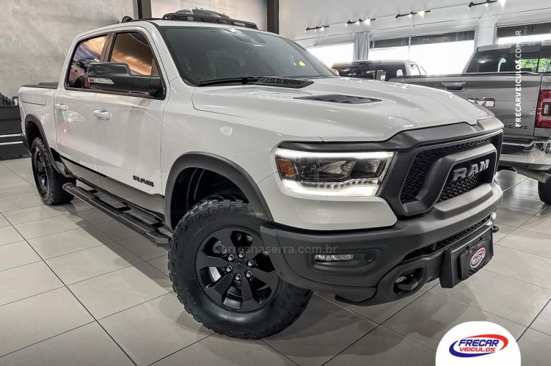 1500 REBEL 5.7 HEMI V8 CD 4X4 GASOLINA 4P AUTOMÁTICA - 2021 - SARANDI