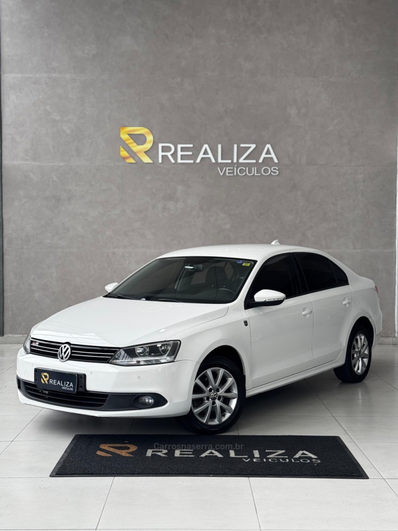 JETTA 2.0 COMFORTLINE FLEX 4P TIPTRONIC