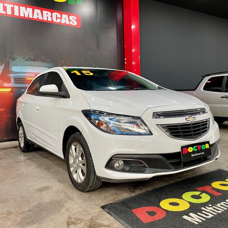 PRISMA 1.4 MPFI LTZ 8V FLEX 4P MANUAL - 2015 - SãO LEOPOLDO