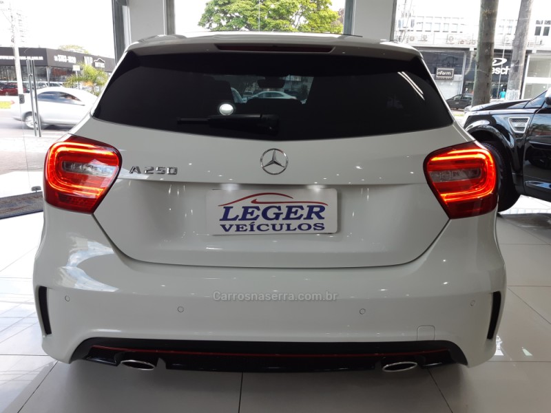 A 250 2.0 SPORT TURBO GASOLINA 4P AUTOMATIZADO - 2015 - SãO LEOPOLDO