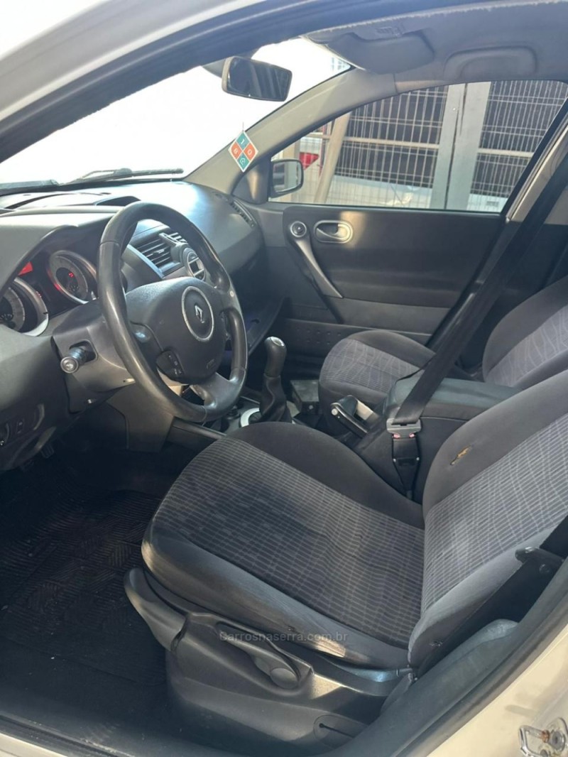 MÉGANE 1.6 EXPRESSION GRAND TOUR 16V FLEX 4P MANUAL - 2013 - NOVO HAMBURGO