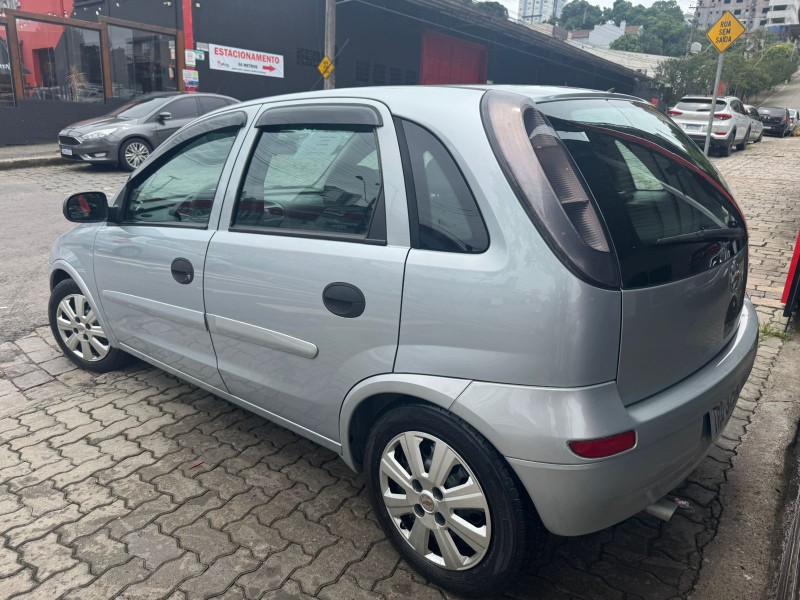 CORSA 1.4 MPFI MAXX 8V FLEX 4P MANUAL - 2011 - CAXIAS DO SUL