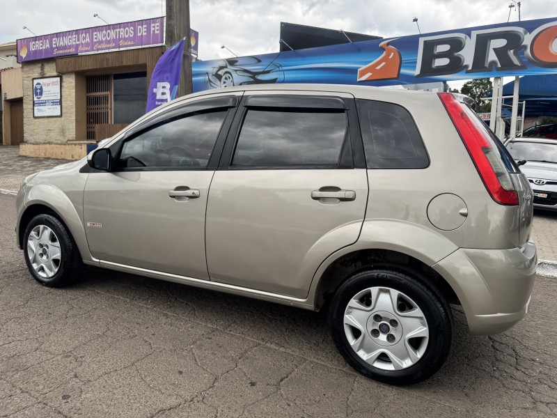 FIESTA 1.0 MPI 8V GASOLINA 4P MANUAL - 2011 - DOIS IRMãOS