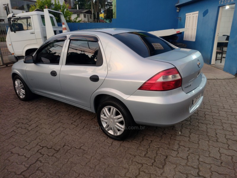 PRISMA 1.0 MPFI JOY 8V FLEX 4P MANUAL - 2010 - CAXIAS DO SUL