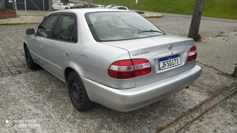 COROLLA 1.8 XEI 16V FLEX 4P AUTOMÁTICO - 2001 - FARROUPILHA