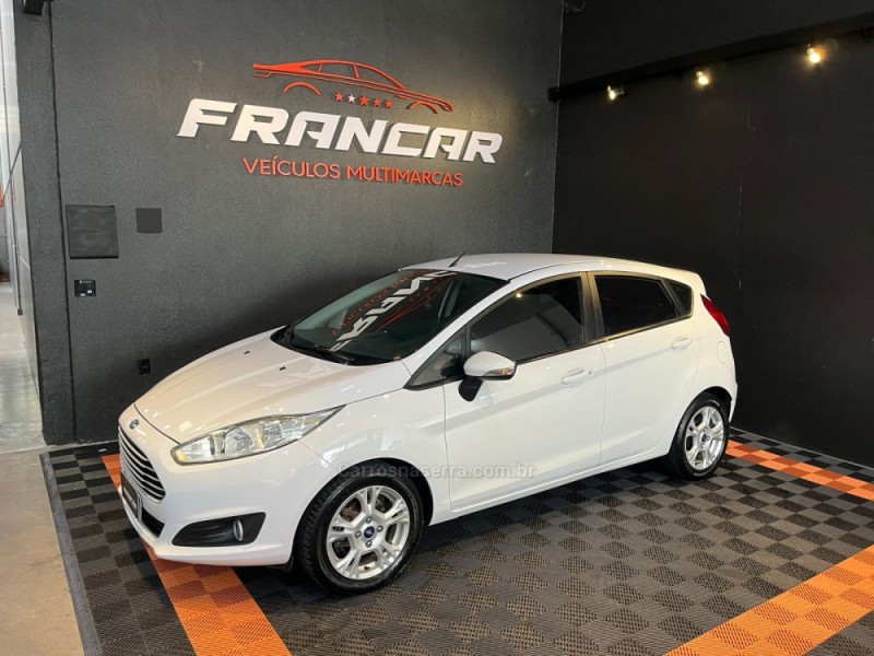 fiesta 1.6 se hatch 16v flex 4p manual 2015 antonio prado