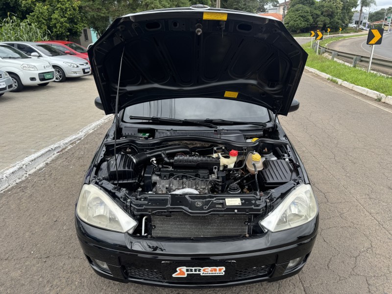 CORSA 1.4 MPFI MAXX 8V FLEX 4P MANUAL - 2012 - DOIS IRMãOS