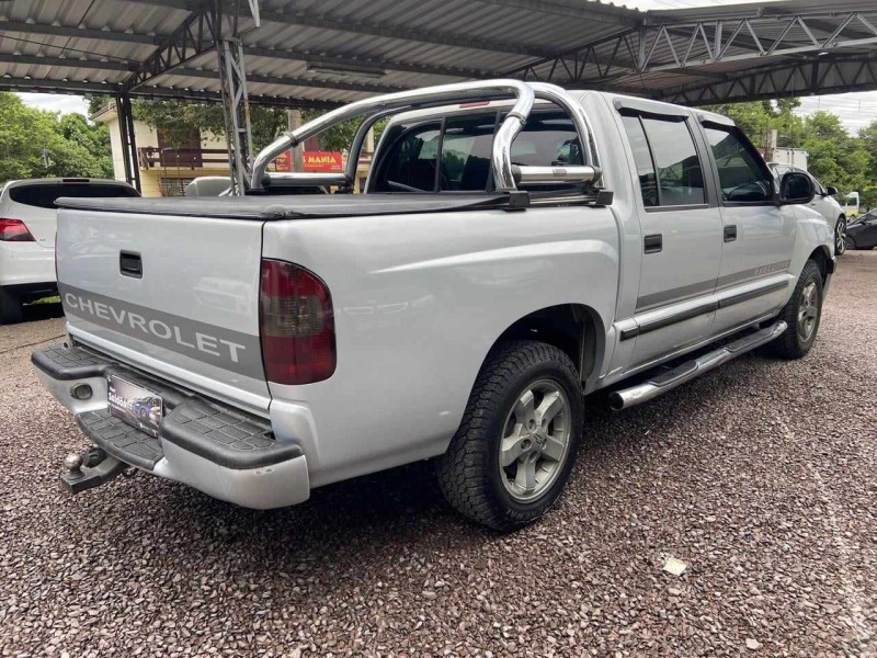 S10 2.4 MPFI STD 4X2 CD 8V GASOLINA 4P MANUAL - 2003 - CAXIAS DO SUL