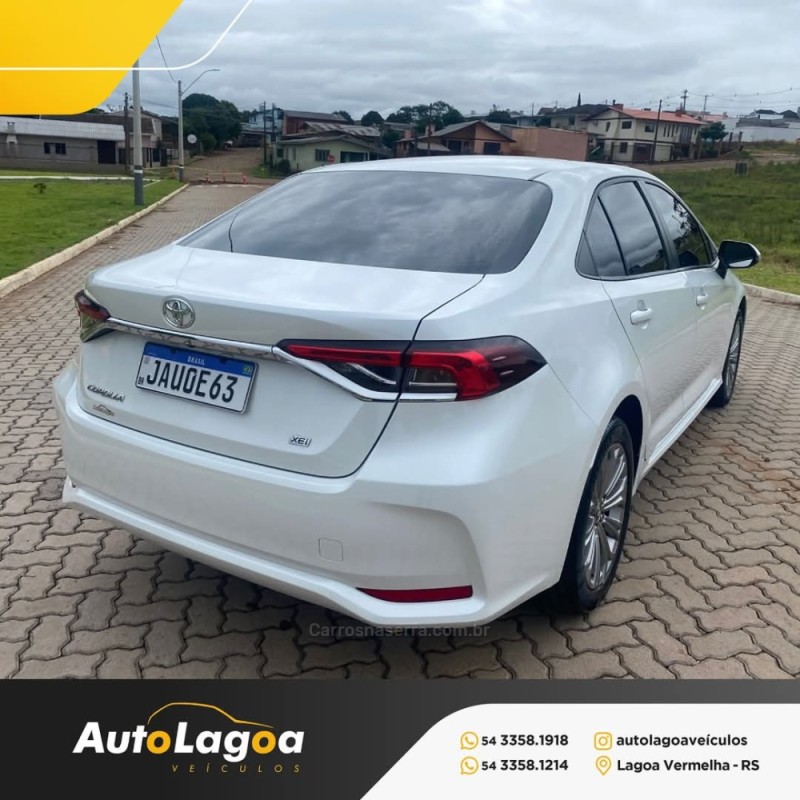 COROLLA 2.0 XEI 16V FLEX 4P AUTOMÁTICO - 2022 - LAGOA VERMELHA