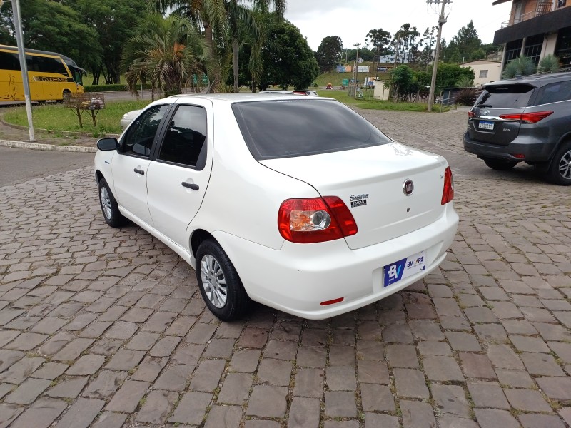 SIENA 1.0 MPI FIRE 8V FLEX 4P MANUAL - 2010 - FLORES DA CUNHA