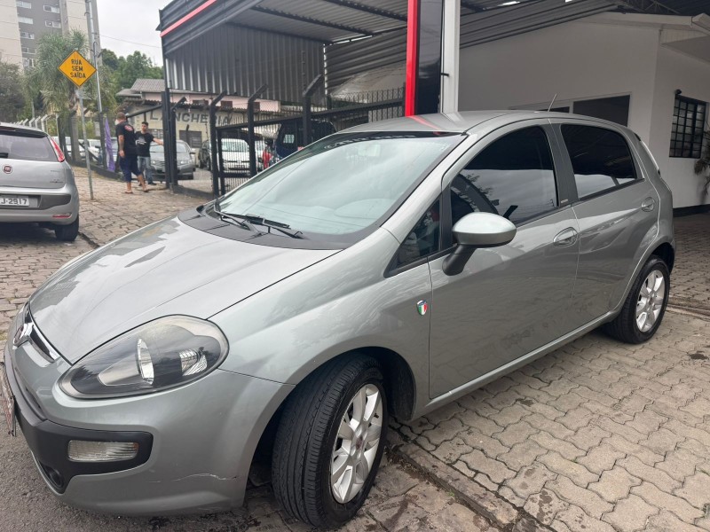 PUNTO 1.4 ATTRACTIVE ITALIA 8V FLEX 4P MANUAL - 2014 - CAXIAS DO SUL