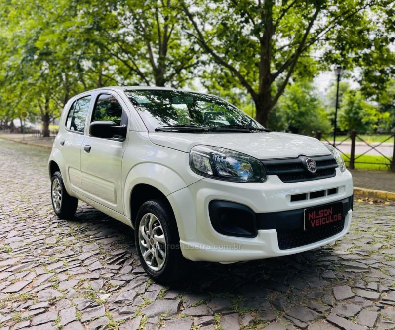 UNO 1.0 EVO ATTRACTIVE 8V FLEX 4P MANUAL - 2020 - NOVO HAMBURGO