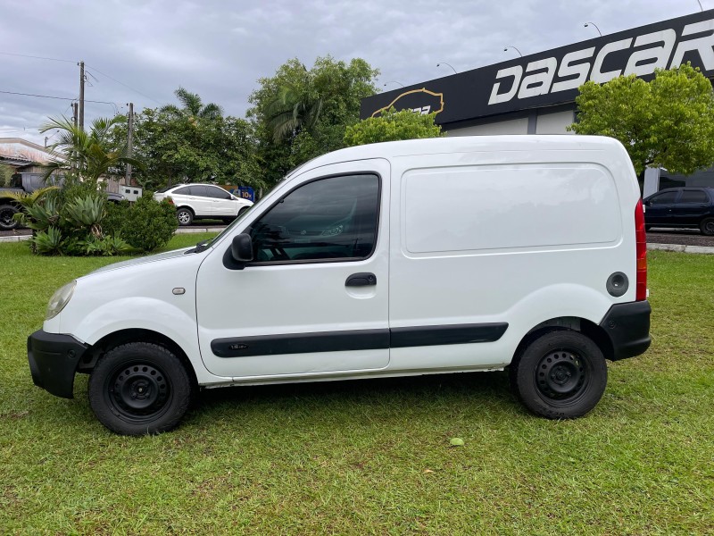 KANGOO 1.6 EXPRESSION 16V GASOLINA 4P MANUAL - 2013 - BOM PRINCíPIO