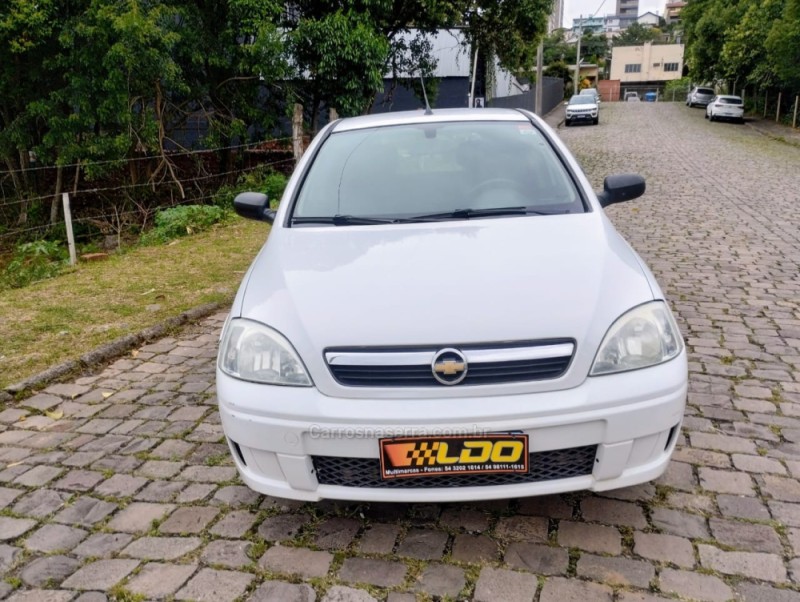 CORSA 1.4 MPFI MAXX 8V FLEX 4P MANUAL - 2011 - CAXIAS DO SUL