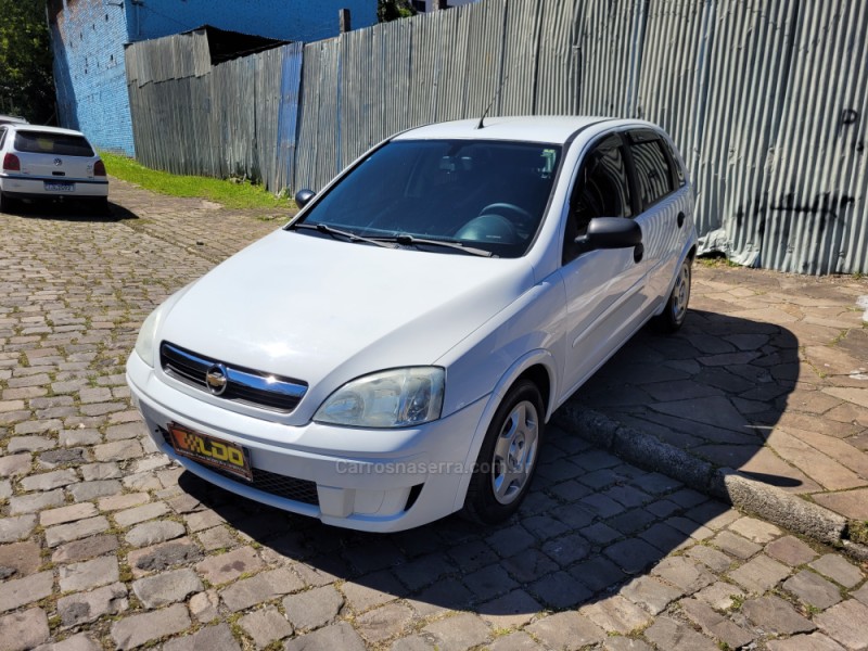 CORSA 1.4 MPFI MAXX 8V FLEX 4P MANUAL - 2011 - CAXIAS DO SUL