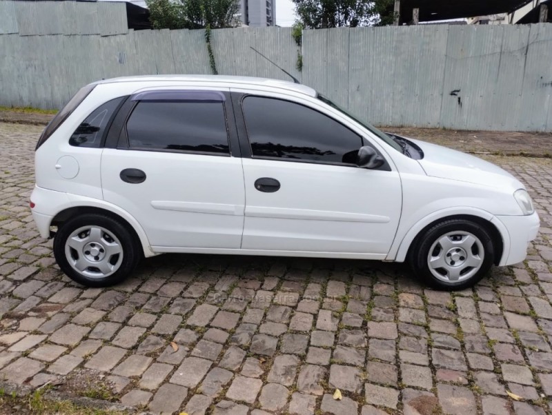 CORSA 1.4 MPFI MAXX 8V FLEX 4P MANUAL - 2011 - CAXIAS DO SUL