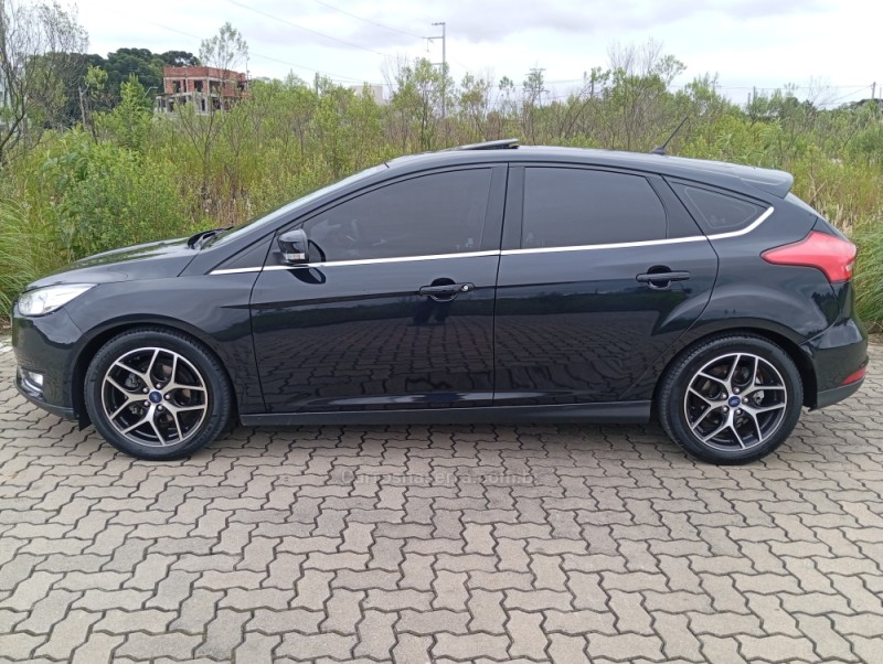 FOCUS 2.0 TITANIUM 16V FLEX 4P AUTOMÁTICO - 2019 - CAXIAS DO SUL