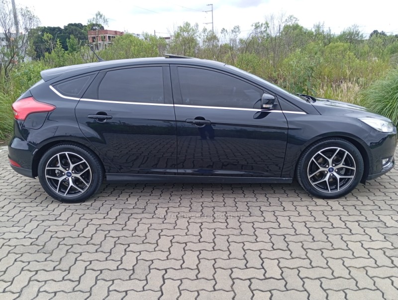 FOCUS 2.0 TITANIUM 16V FLEX 4P AUTOMÁTICO - 2019 - CAXIAS DO SUL