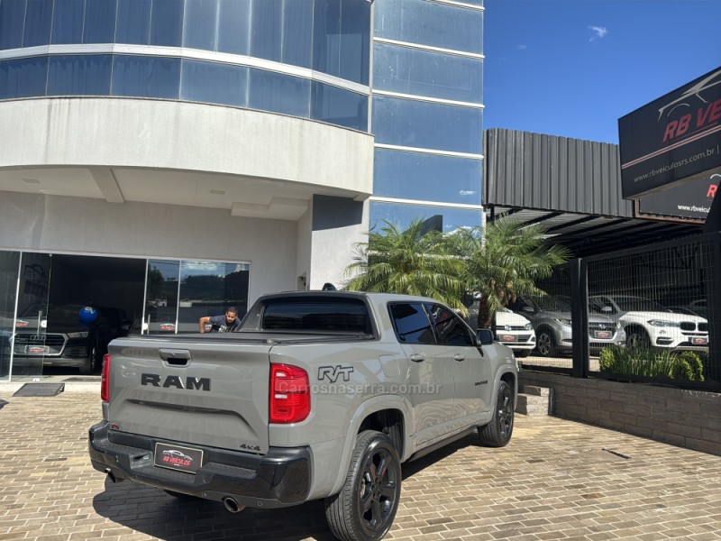 RAM 5.7 1500 R/T 4X4 CS V8 GASOLINA 2P AUTOMÁTICO - 2024 - GUAPORé