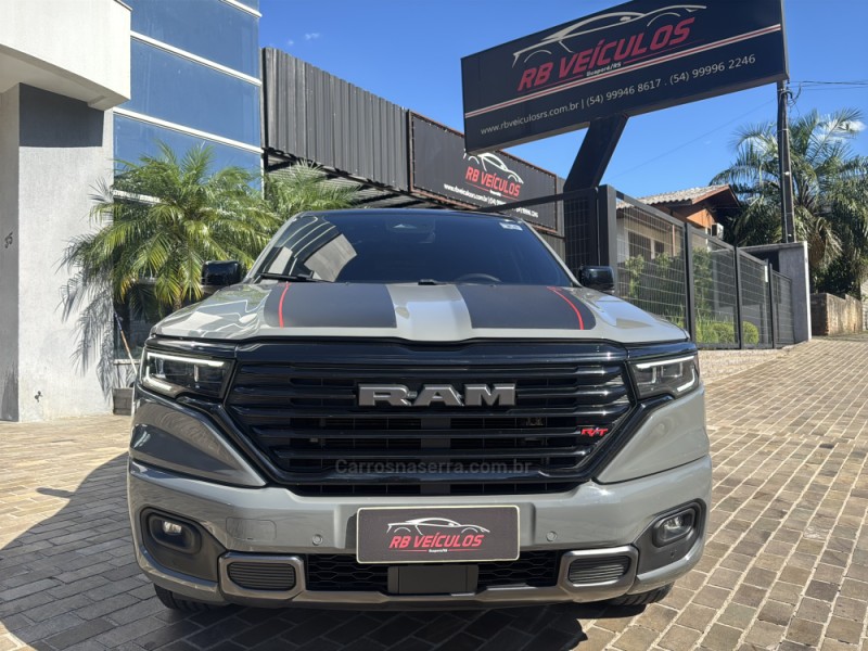 RAM 5.7 1500 R/T 4X4 CS V8 GASOLINA 2P AUTOMÁTICO - 2024 - GUAPORé