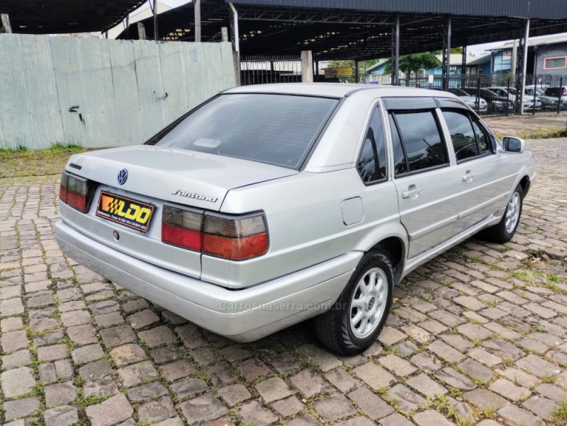 SANTANA 2.0 GL 8V GASOLINA 4P MANUAL - 1996 - CAXIAS DO SUL