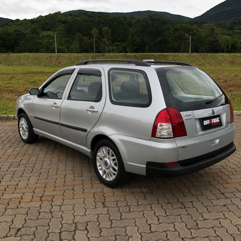 PALIO 1.8 MPI HLX 8V GASOLINA 4P MANUAL - 2005 - NOVA HARTZ