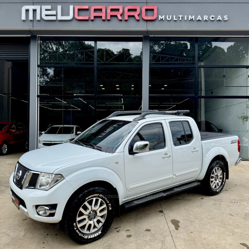 frontier 2.5 sl 4x4 cd turbo eletronic diesel 4p automatico 2014 lajeado