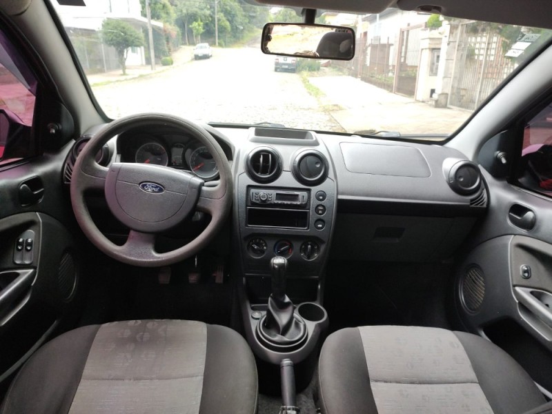 FIESTA 1.0 MPI CLASS HATCH 8V FLEX 4P MANUAL - 2011 - FARROUPILHA