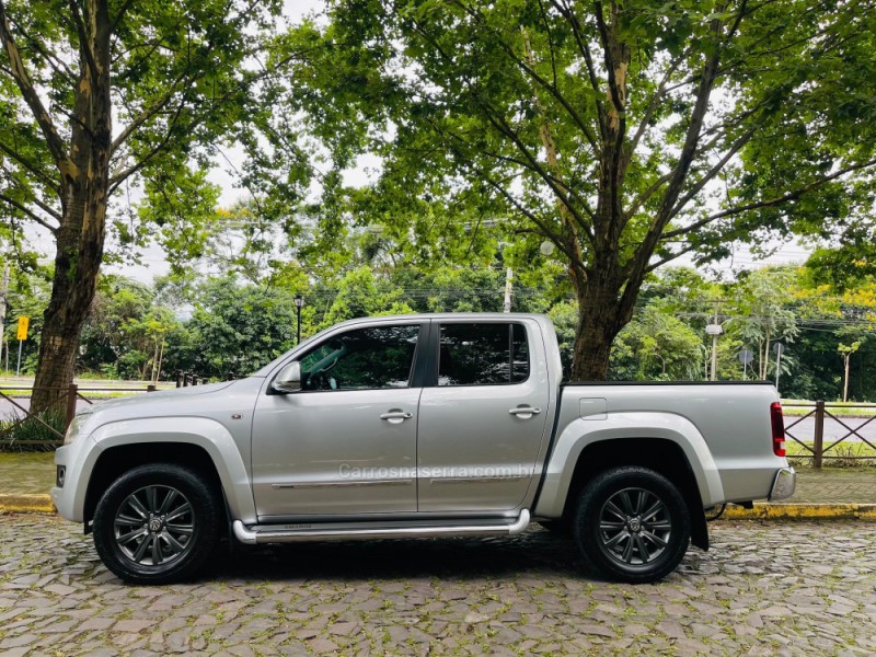 AMAROK 2.0 HIGHLINE 4X4 CD 16V TURBO INTERCOOLER DIESEL 4P AUTOMÁTICO - 2016 - NOVO HAMBURGO