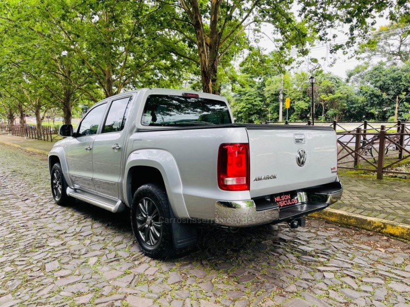 AMAROK 2.0 HIGHLINE 4X4 CD 16V TURBO INTERCOOLER DIESEL 4P AUTOMÁTICO - 2016 - NOVO HAMBURGO