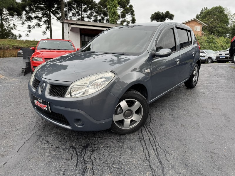 sandero 1.0 authentique 16v flex 4p manual 2009 caxias do sul