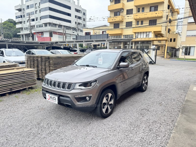 COMPASS 2.0 16V DIESEL LONGITUDE 4X4 AUTOMÁTICO - 2018 - GARIBALDI