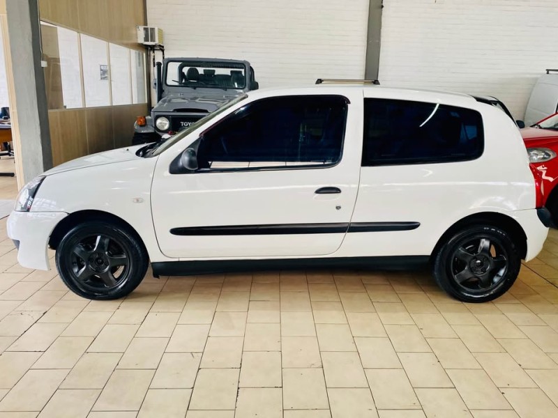 CLIO 1.0 AUTHENTIQUE 16V FLEX 2P MANUAL - 2005 - CAXIAS DO SUL