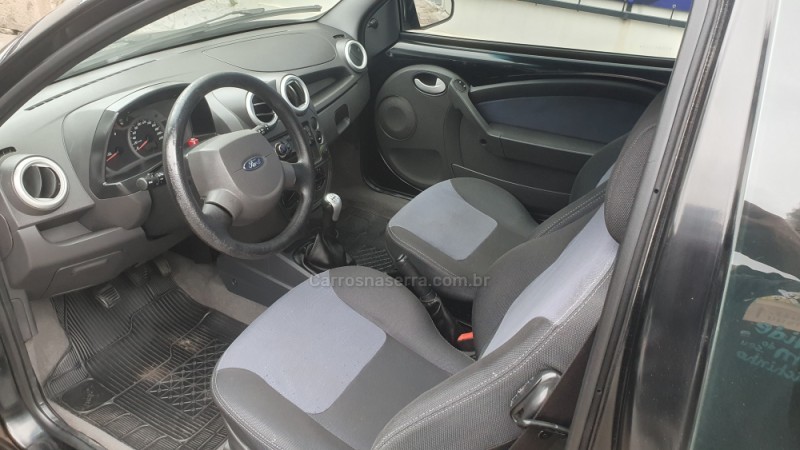 KA 1.0 I 8V GASOLINA 2P MANUAL - 2012 - CAXIAS DO SUL