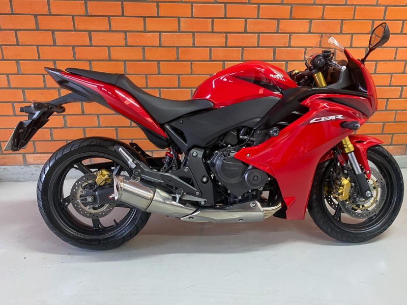 CBR 600F  - 2014 - BENTO GONçALVES