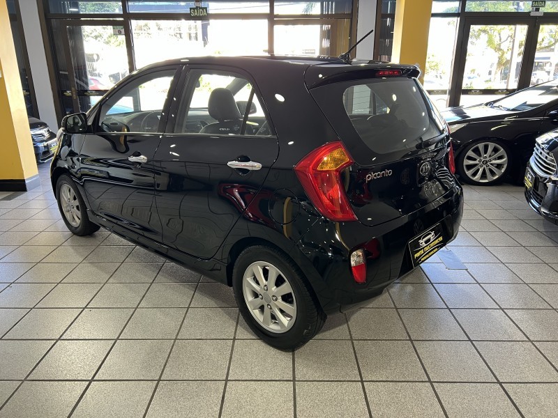 PICANTO 1.0 EX3 12V GASOLINA 4P MANUAL - 2014 - CAXIAS DO SUL