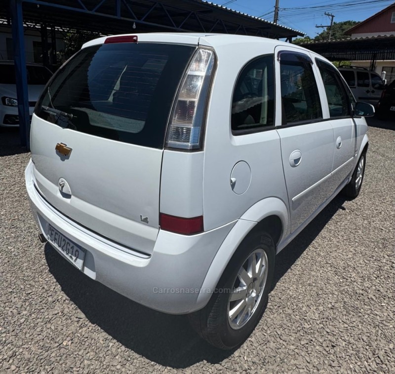 MERIVA 1.4 MPFI MAXX 8V ECONO.FLEX 4P MANUAL - 2011 - IGREJINHA