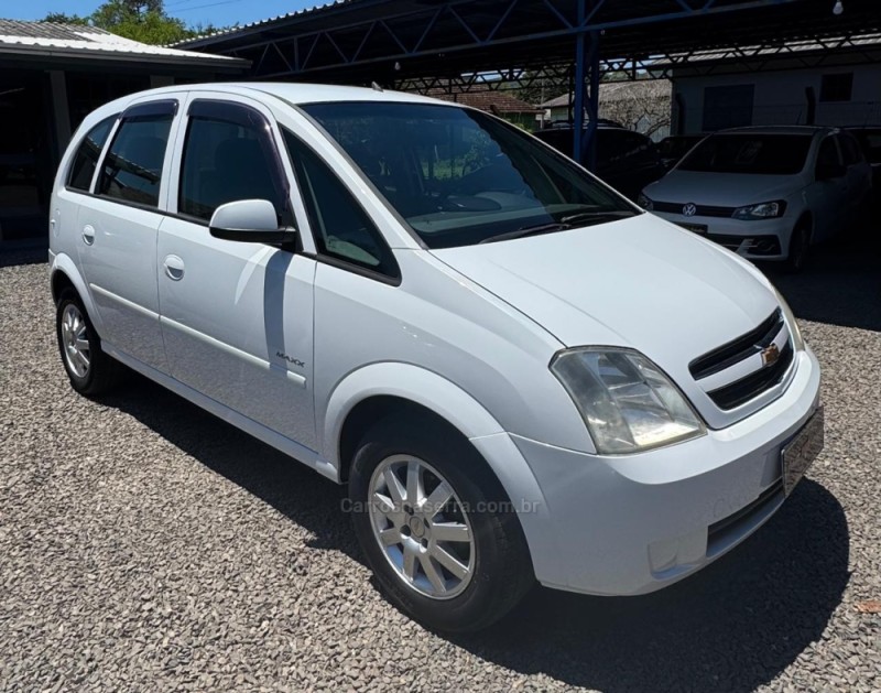 MERIVA 1.4 MPFI MAXX 8V ECONO.FLEX 4P MANUAL - 2011 - IGREJINHA